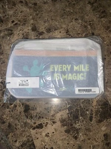 Cartera Muñequera Maratón Disney Dooney & Bourke Run Disney 2019 - Imagen 1 de 4