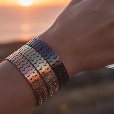 Juego de 3 brazaletes de eslabones geométricos apilables plateados dorados tono negro para mujer de 7" Foto 1 de 4