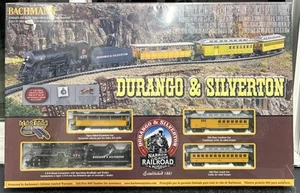 Bachmann 00710 HO Scale Durango and Silverton Electric Train Set Neu in OVP - Bild 1 von 9
