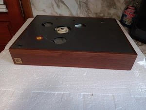 Tocadiscos Vintage Acoustic Research AR TX 17015 Base de Nogal Engrasado 2 Tipo de Motor  - Imagen 1 de 17