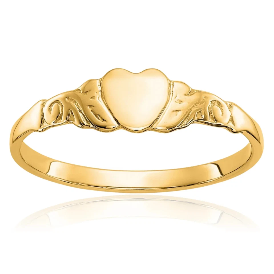 10K Solid Yellow Gold Heart Ring - Image 1 of 1