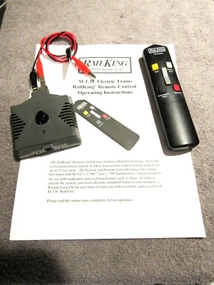 Juego de control remoto MTH 50-1012 DCS IR con instrucciones y cables adaptadores Foto 1 de 3