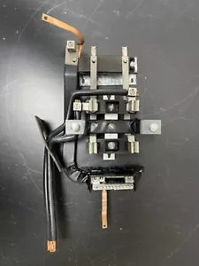 Zinsco Sylvania PUESR-M112X Meter Socket Single Phase 125 Amp 120/240 Volt 4 Jaw - Picture 1 of 7