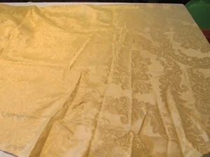 ""OVAL GOLD DAMASK DESIGN"" - POLY TABLECLOTH - 68 X 72 - Picture 1 of 3