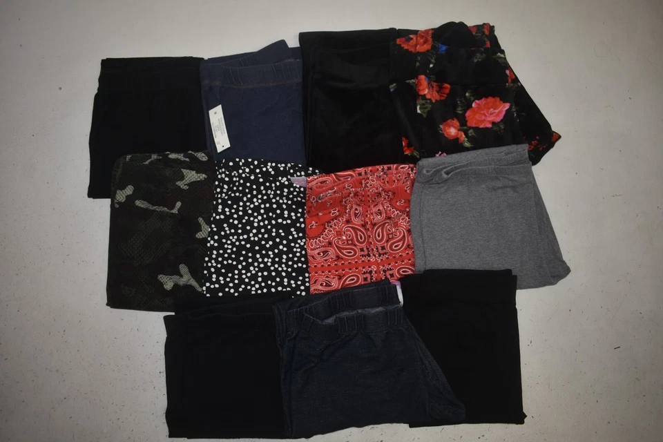Wholesale Bulk Lot of 11 Juniors Size Large 11 13 Casual Relaxed Leggings - Image 1 of 4
