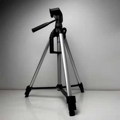 VANGUARD MK-3 Multi-Angle TRAVEL Tripod w/ Pan Head - Image 1 of 4