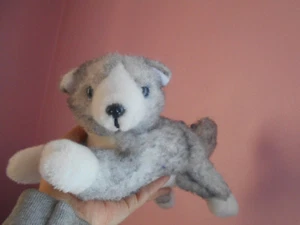 Pfadfinderinnen Cookie Incentive kleiner Brownie Bäcker grauer Wolf Stofftier - Bild 1 von 4