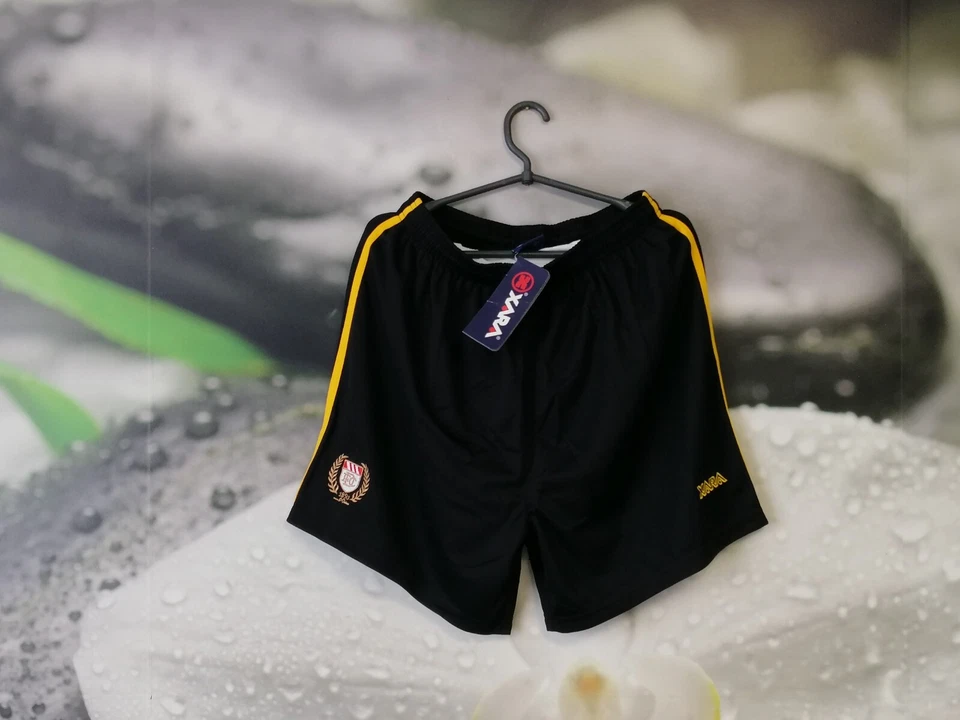 Dundee 2000's Goalkeeper GK new football shorts Xara size L Foto 1 de 4