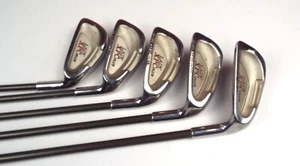 Lady XPC+ Golf Clubs 6,7,8,9,PW Irons Graphite Reg Shaft Perimeter Balance RH - Picture 1 of 10