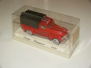 Solido ~ Dodge Pompiers ~ Beverly Hills Fire Dept. ~ 4425 ~ In Display Case - Bild 1 von 1