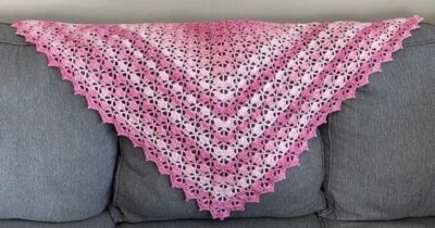 РУЧНОЙ РАБОТЫ КРЮЧКОМ OMBRE розовый ShawlWrapTriangleSoft легкий вес шеи подогреватель шарф - Изображение 1 из 4