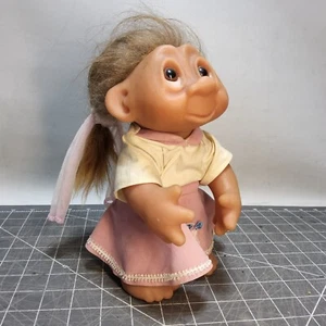 1985 Troll Doll Thomas Dam Vintage pink Poodle Skirt Brown Eyed Light Hair - Picture 1 of 16