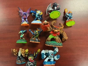 Activision Skylanders Lot of 10 Various Figures No Duplicates - Picture 1 of 7