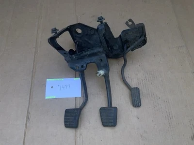 Conjunto completo de embrague y pedal de freno con interruptor de luz de freno OEM, poss años 80’s Foto 1 de 4