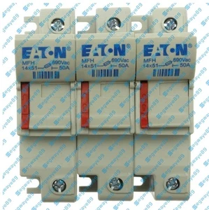 ONE Eaton Bussmann CH143DU 50A 690V Fuse Holder NEW - Picture 1 of 3