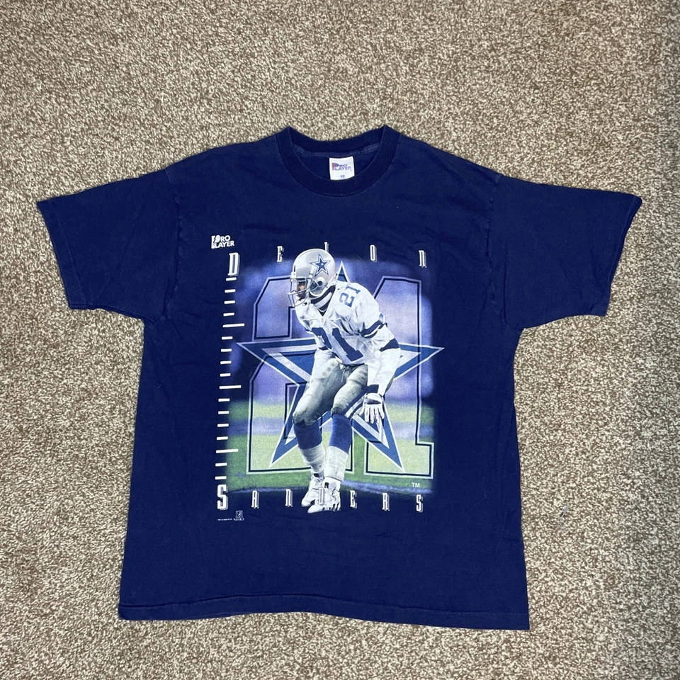 Camiseta De Colección Jugador Profesional Deion Sanders Cowboys Para Hombres XL Estampado Grande 1996 Años 90 NFL Foto 1 de 4