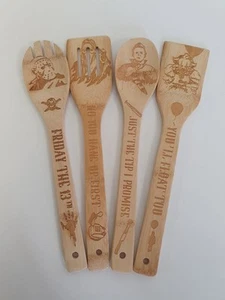 Juego de 4 utensilios de cocina de bambú para ventilador de películas de terror - Halloween, viernes 13, IT, grito - Imagen 1 de 9