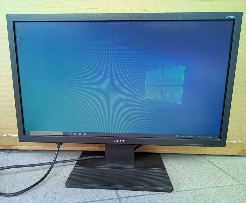 Monitor ACER 22 pollici V226HQL + Cavo alimentazione + cavo DVI e VGA - Immagine 1 di 1