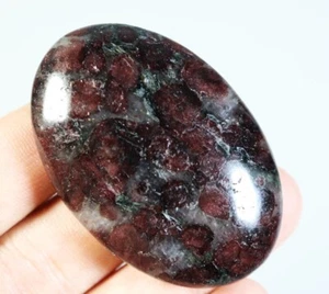 Natural Polishing Red Garnet Quartz Crystal Stone Healing Mineral Specimen - Picture 1 of 10