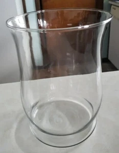 CLEAR GLASS HURRICANE VASE 8'' TALL-PRE-OWNED - Picture 1 of 4