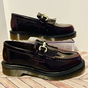 Mocasines Dr Martens Adrian Snaffle Rojo Cereza Arcadia Cuero M 4 W 5 Kiltie Dorado - Imagen 1 de 9