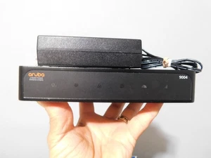 HPE Aruba 9004 R1B20A ARCN9004 4-Port Gigabit Wired Gateway Mobility Controller - Photo 1/5