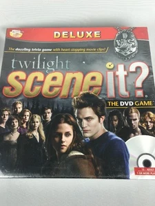Twilight Scene It NUEVO SELLADO Edición Deluxe DVD/HD Videojuego 2009  - Imagen 1 de 10
