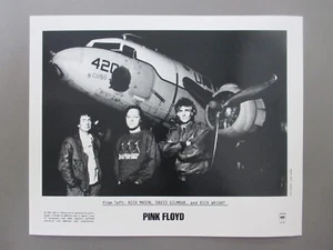 Pink Floyd black & white 8 X 10 glossy promo photo Outdoors Airplane ! - Picture 1 of 1
