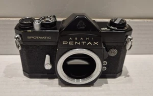 ASHAI PENTAX SPOTMATIC SP - TEMPI FUNZIONANTI - ESPOSIMETRO NON TESTATO - Foto 1 di 9