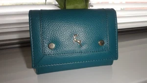 Cartera plegable de cuero de lujo verde aguamarina Ashwood protegida por RFID 💕 - Imagen 1 de 10