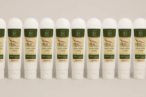 9X Straffende Anti-Cellulite Massagecreme 6oz | All Nue Natürlich mit Aloe & Tee - Bild 1 von 2