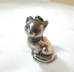 Vintage Sterlingsilber 925 aufgeblähte 3D sitzende Katze Kätzchen Anhänger 1 3/4" - Bild 1 von 6