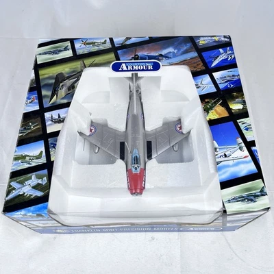 Franklin Mint Armour 1/48 Diecast B11E404 MiG-15-Red Predeator (Repintado) 935 Foto 1 de 4