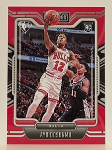 2021-22 Panini Chronicles Playbook #293 Ayo Dosunmu - Picture 1 of 2