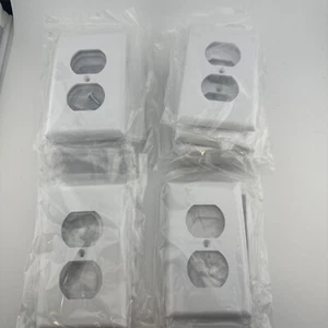 19 White 1 Gang Duplex Receptacle Wall Plate Standard Size Outlet Cover - Picture 1 of 1