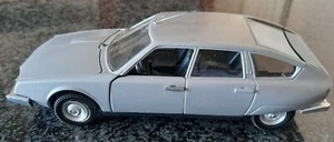 # POLISTIL # CITROËN CX 2200, scala 1/25, cod.S-38, NMINT NO BOX PRIMA SERIE - Foto 1 di 7