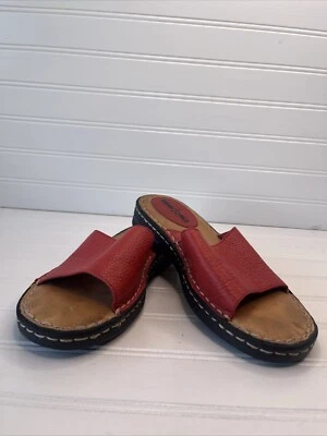 Sandalia para mujer Minnetonka de cuero rojo talla 7 Foto 1 de 4