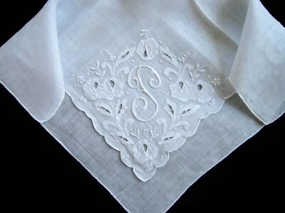 Elegante Pañuelo Vintage Madeira Bordado a Mano Blanco Lino Monograma T Foto 1 de 4