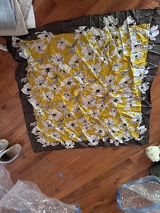 Banana Republic Silk Scarf - Picture 1 of 3