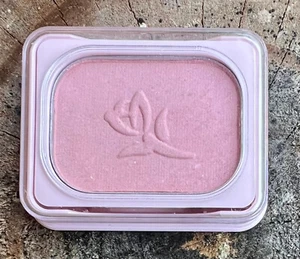 Mary Kay Powder Perfect Eye Color (Plush Pink) .09 Oz. #4724 NEW NIB - Picture 1 of 5