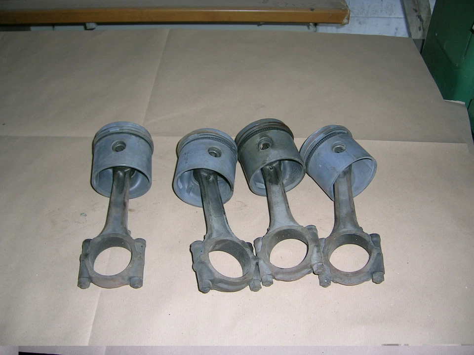 Pistoni nsu prinz 1200 c Foto 1 de 1