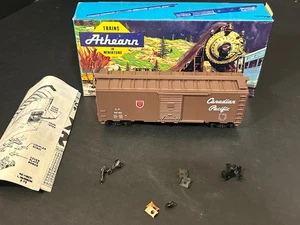 Athearn HO Scale CP Canadian Pacific Brown Box Car w/ doors Combine Ship In Box - Bild 1 von 6