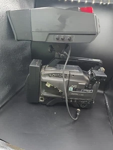 Cámara de transmisión de estudio JVC KY-D29 en venta - Usada - Imagen 1 de 7