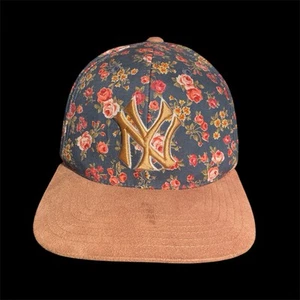 Berretto da ballo vintage New York Yankee NHL blu navy floreale scamosciato rosa ago americano posteriore - Foto 1 di 8