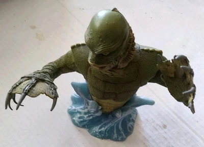 СУЩЕСТВО ИЗ ЧЕРНОЙ ЛАГУНЫ БРИЛЛИАНТ ВЫБЕРИТЕ БАНК Знаменитые Универсальные Монстеты - Изображение 1 из 4