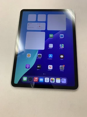 Apple iPad Pro 1st Gen. 64GB, Wi-Fi, 11 in - Silver - Latest iOS 26 - Image 1 of 3