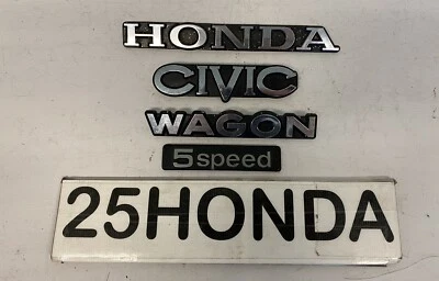 Juego de emblemas de 5 velocidades Honda Civic Wagon 1976-1979 OEM raro CVCC de colección Foto 1 de 4