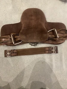 Zoe Snape Shetland Saddle Pad -Numnah, Stirrups, Leathers & Girth Included 14inc - Picture 1 of 9