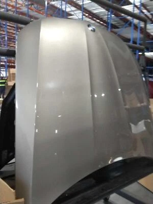 Capó usado se adapta a: BMW 328I 2011 SDN grado A Foto 1 de 4