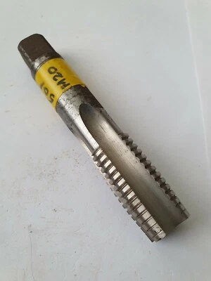 M22 x 3 HSS Threading Tap Metric - Image 1 of 4